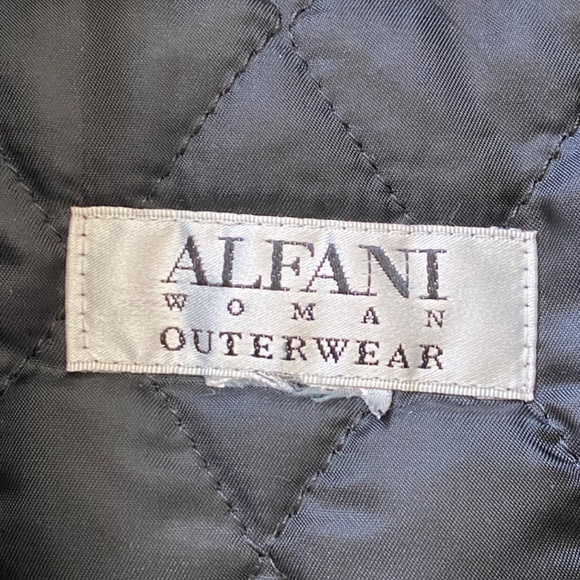 Black Leather Car Coat with detachable Faux Fur Collar - Picture 4 of 10